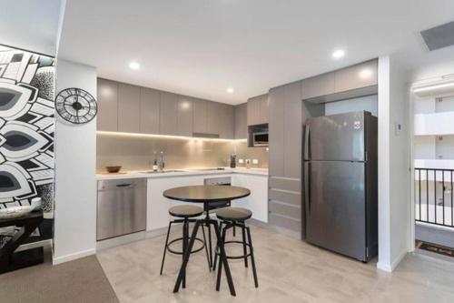 Inner City 1 Bedroom Apartment With Rooftop Pool And Parking - Serain Residences Brisbane Eksteriør bilde